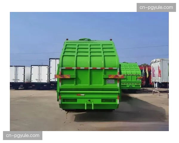 智能垃圾压缩设备在本季度普及通过提高运输密度减少了垃圾车班次